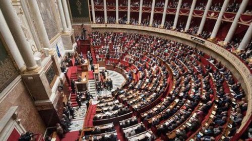 Les députés exonèrent les ultramarins de taxe sur le transport aérien