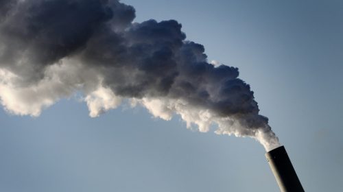 Les émissions de CO2 liées aux fossiles vers un nouveau record en 2025, selon des scientifiques
