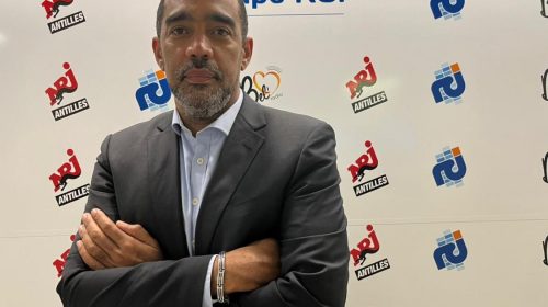 Une convention pour la mobilité signée entre LADOM et France Travail