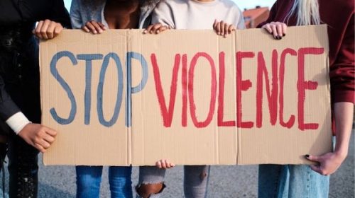 Violences faites aux femmes : les lois évoluent, mais la réalité du terrain reste un défi en Martinique